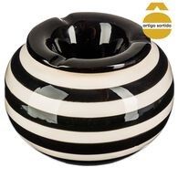 Cinzeiro de cer&acirc;mica com riscas