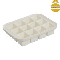 Cuvete cubos de gelo em silicone