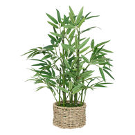 Bambu artificial com cesto de r&aacute;fia