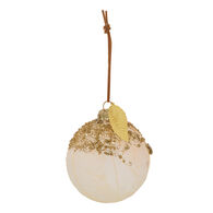 Bola de natal com perolas e folha 8cm