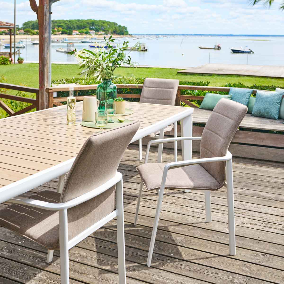 Mesa fixa IBAIA linho e branco 10 pessoas