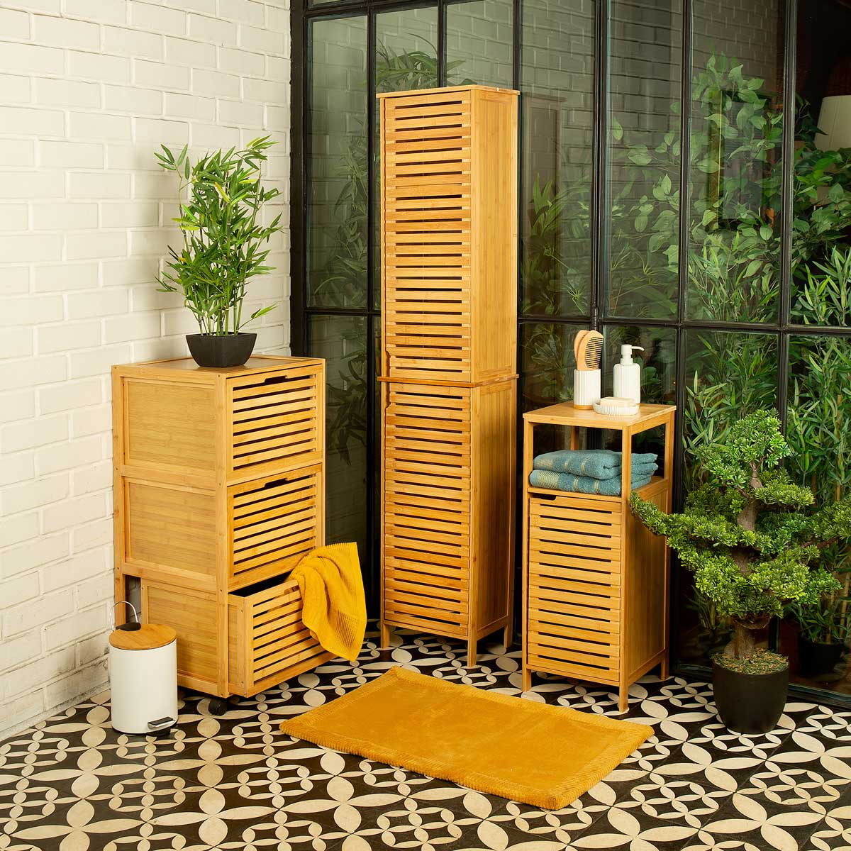 Frasco doseador NATUREO branco com base em bambu