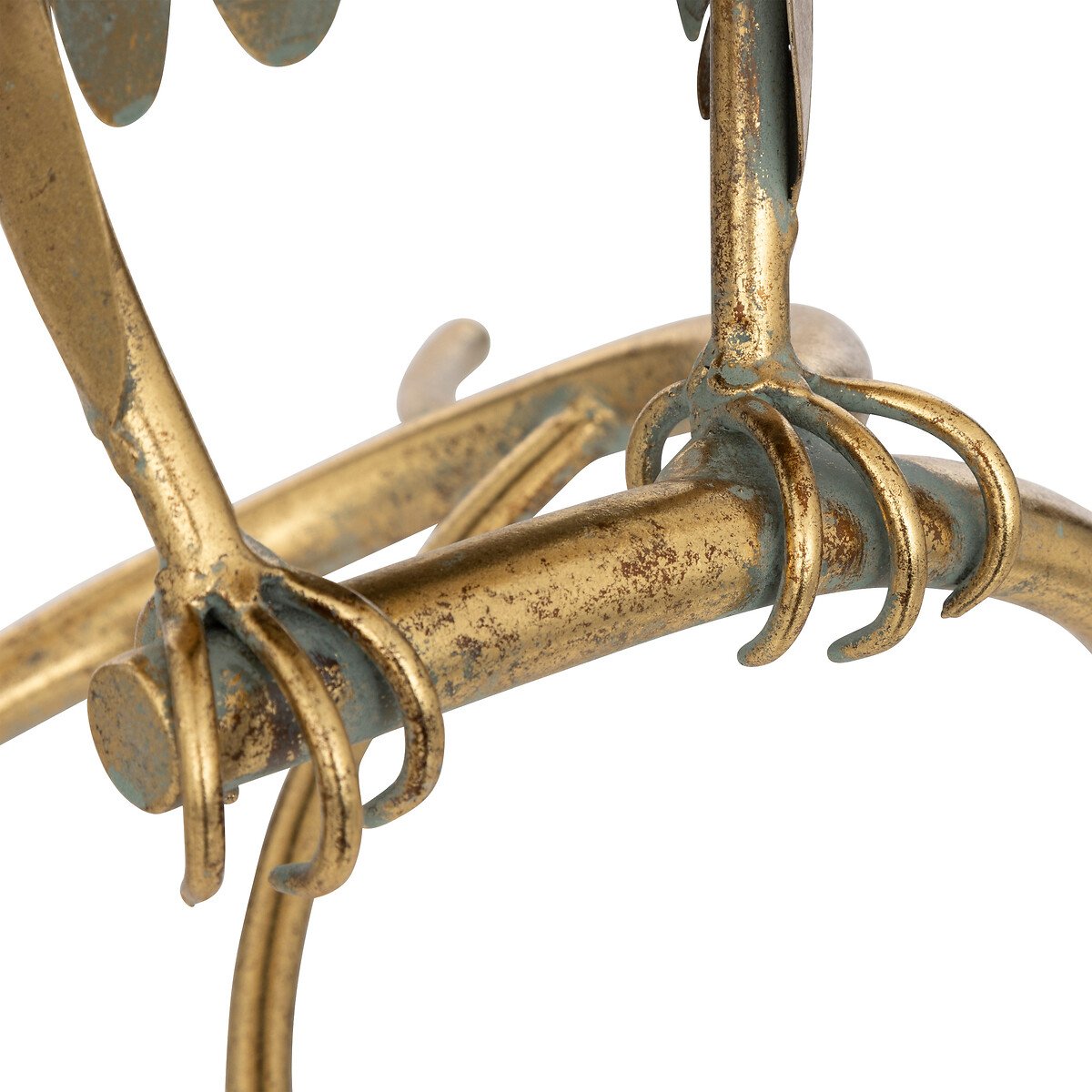 Estátua águia dourada KADI,  Estátua águia dourada KADI