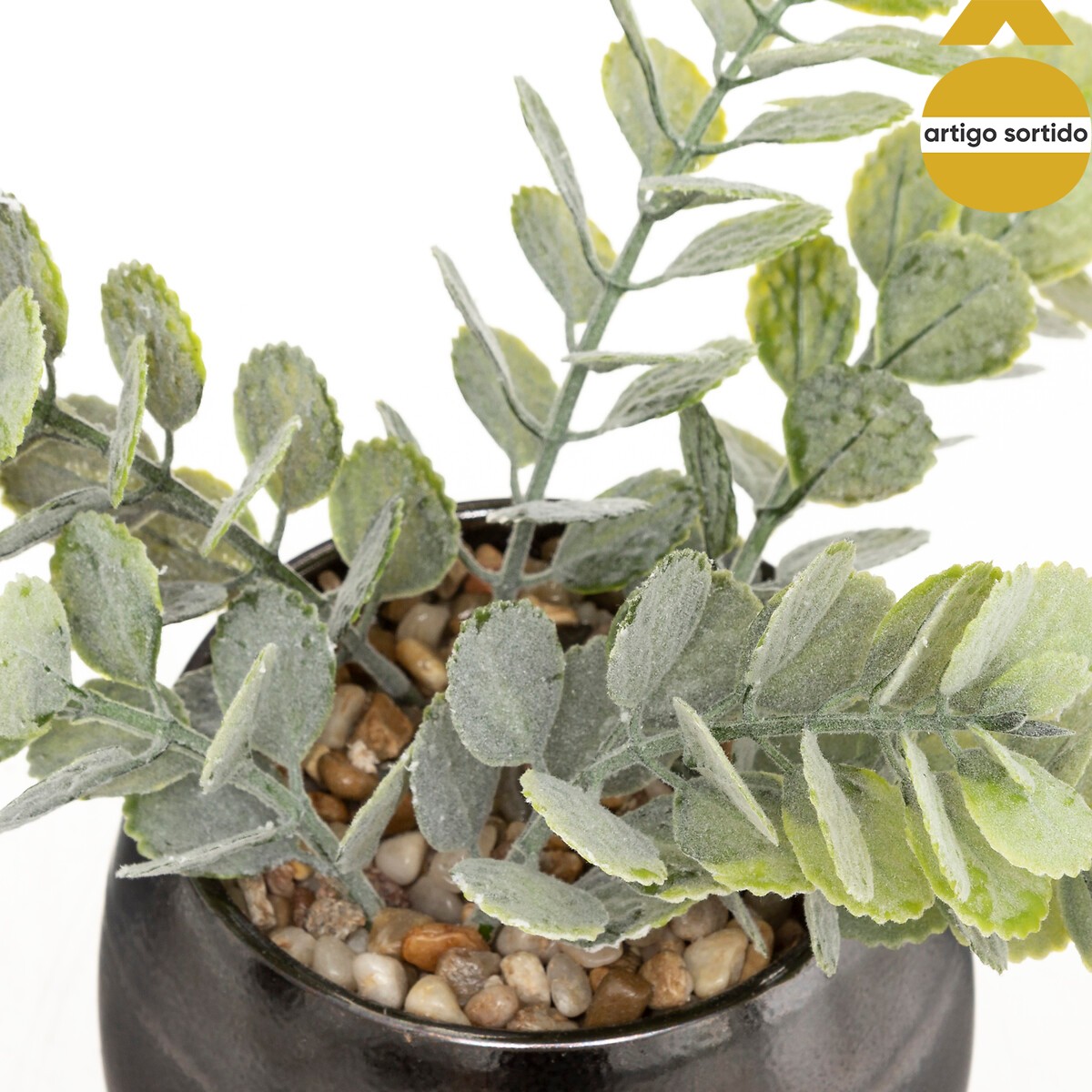 Planta artificial verde com vaso de ceramica