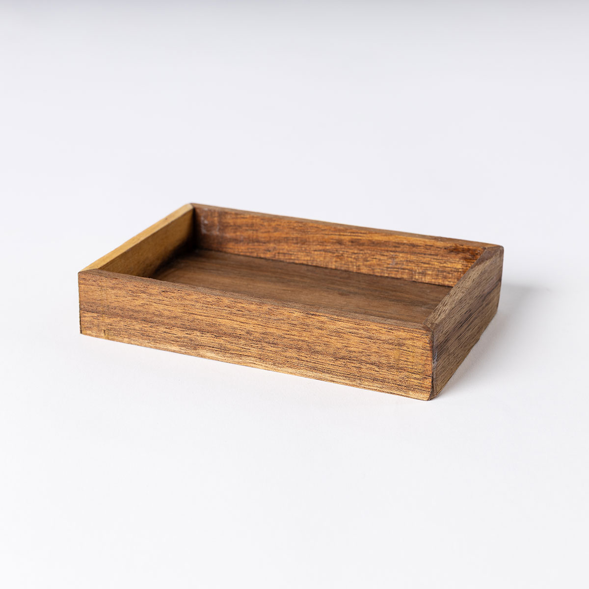 Saboneteira castanha em madeira ac&aacute;cia