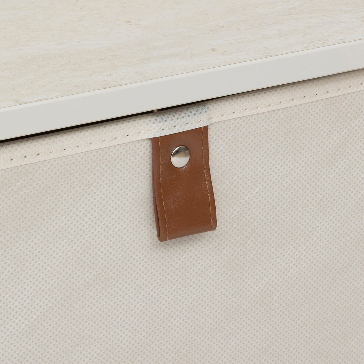 M&oacute;vel de arruma&ccedil;&atilde;o TISSA bege com 2 gavetas