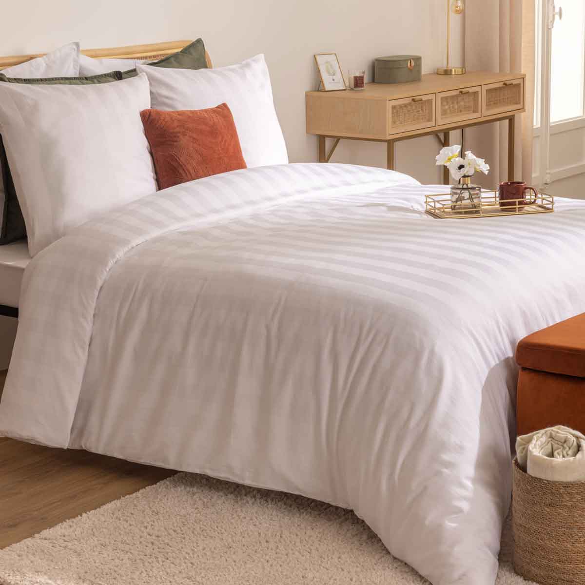 Jogo de cama ISADORA branco de algodão 240x220cm