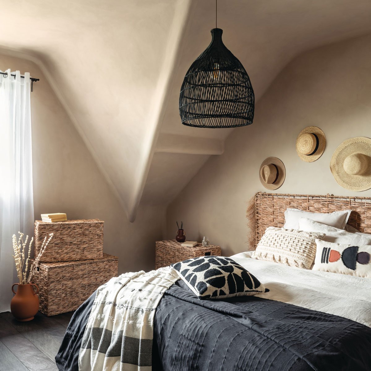 Cabeceira JACINTE em juta com suspensão