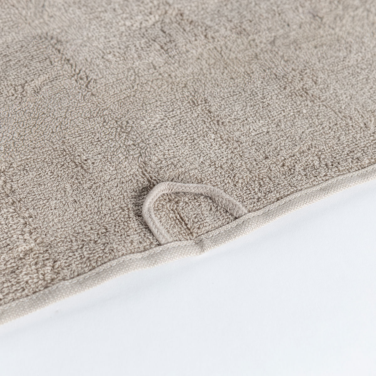 Toalha de mãos ESSENZA castanho claro 50x90cm