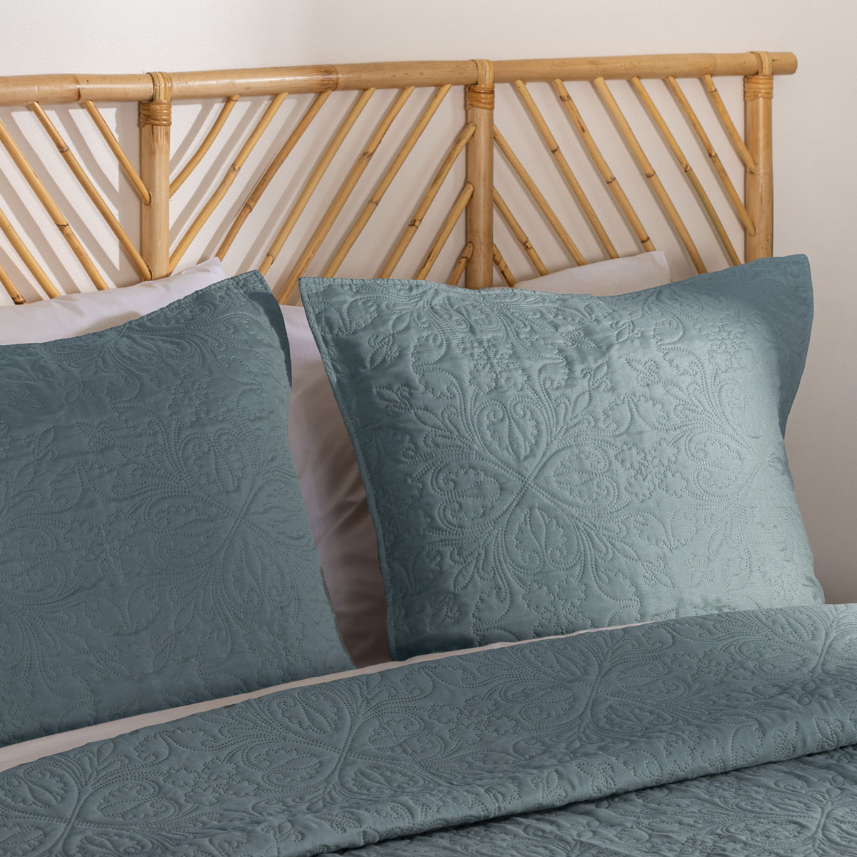 Colcha e 2 capas de almofada ARABESQUE azul 240x260cm,  Colcha e 2 capas de almofada ARABESQUE azul 240x260cm