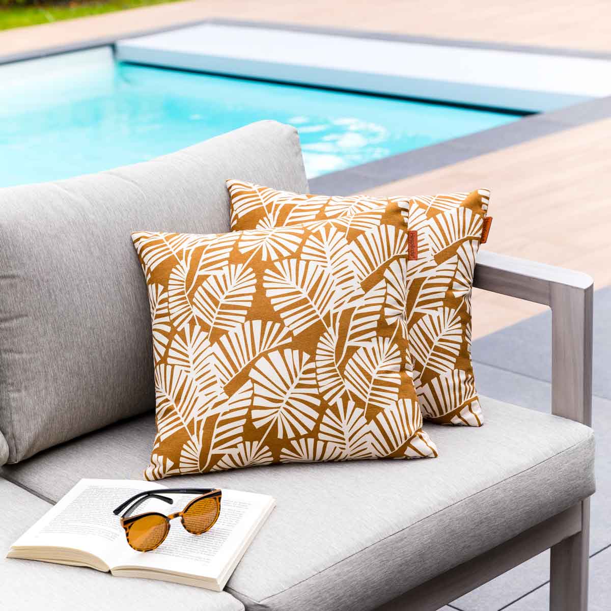 Almofada decorativa para exterior FYLIE castanha 40x40cm,  Almofada decorativa para exterior FYLIE castanha 40x40cm