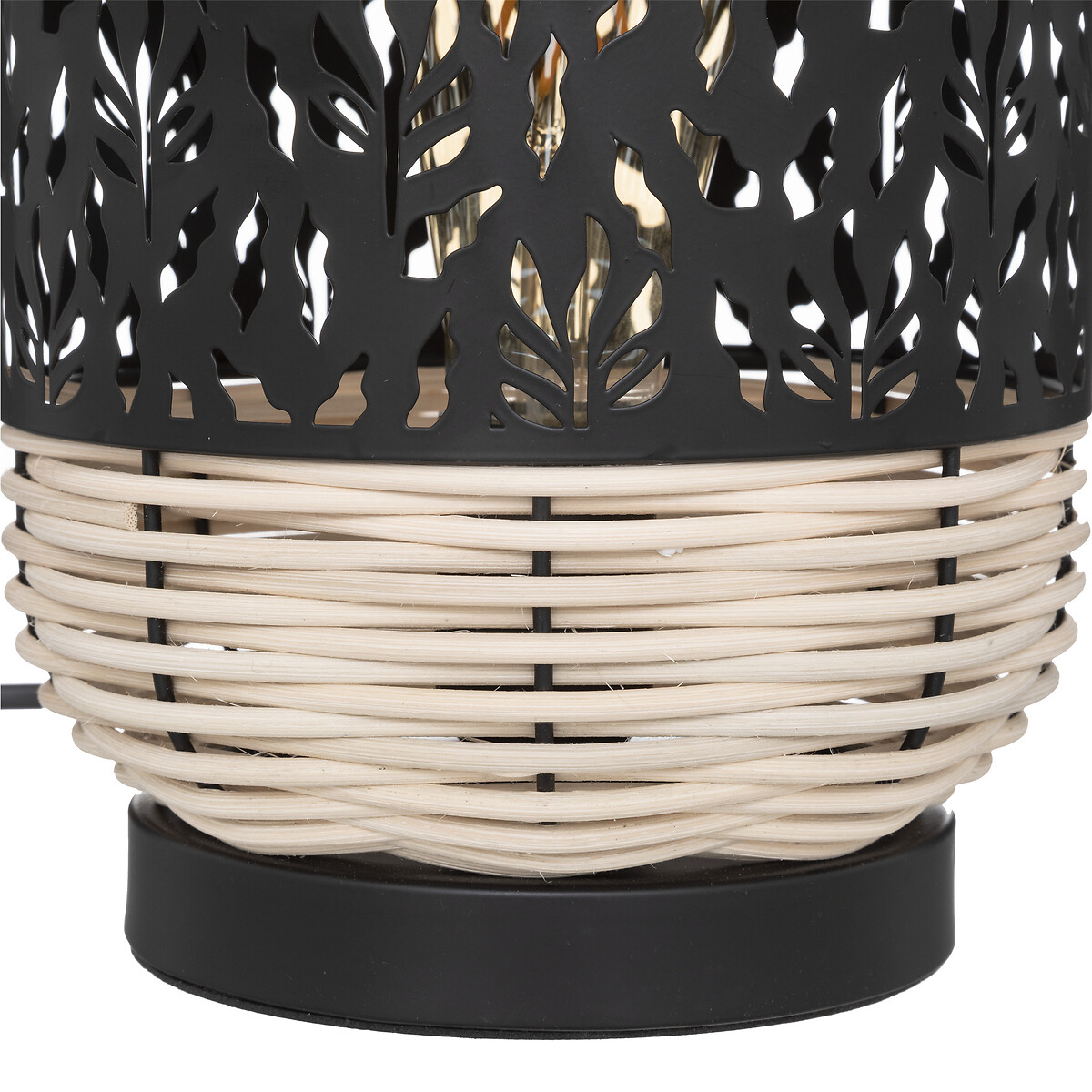Candeeiro de mesa 18x30cm em metal e rattan