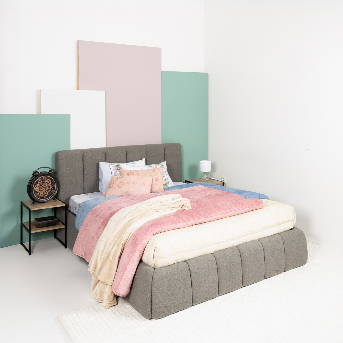 Cama ELI cinza 160x200cm