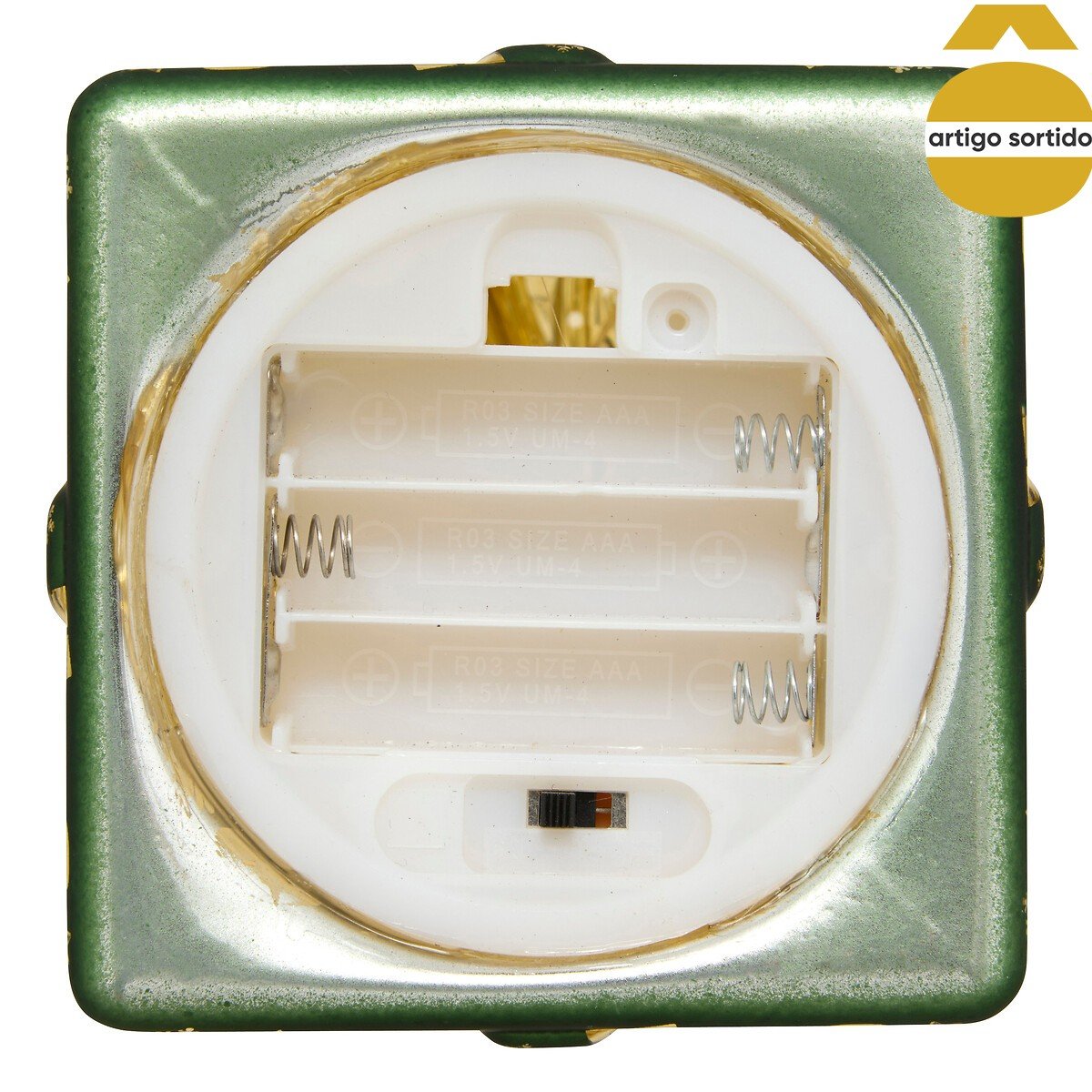 Caixa de presente com figuras natal&iacute;cias 8,3x10cm