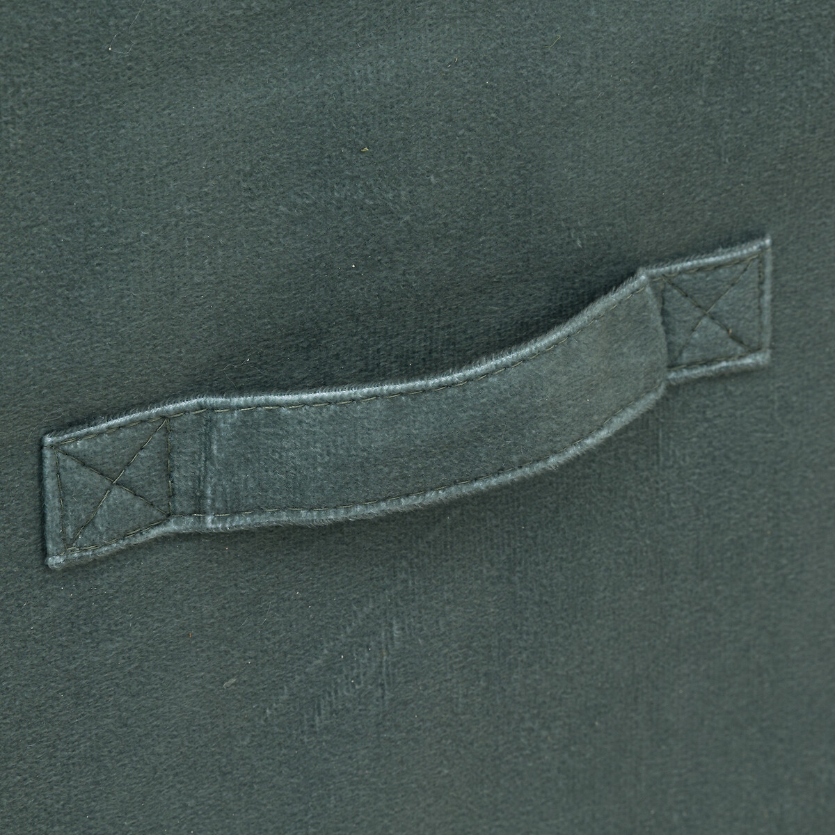 Caixa de arruma&ccedil;&atilde;o verde em veludo 31x31cm |