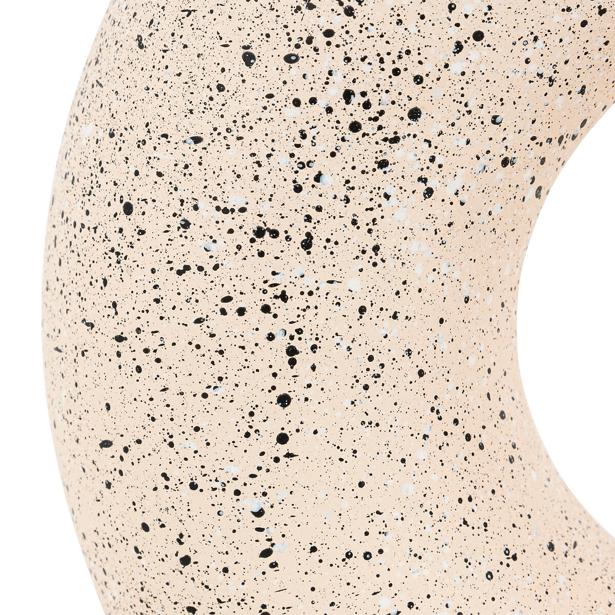 Jarra de cer&acirc;mica branca com pontos pretos 30cm