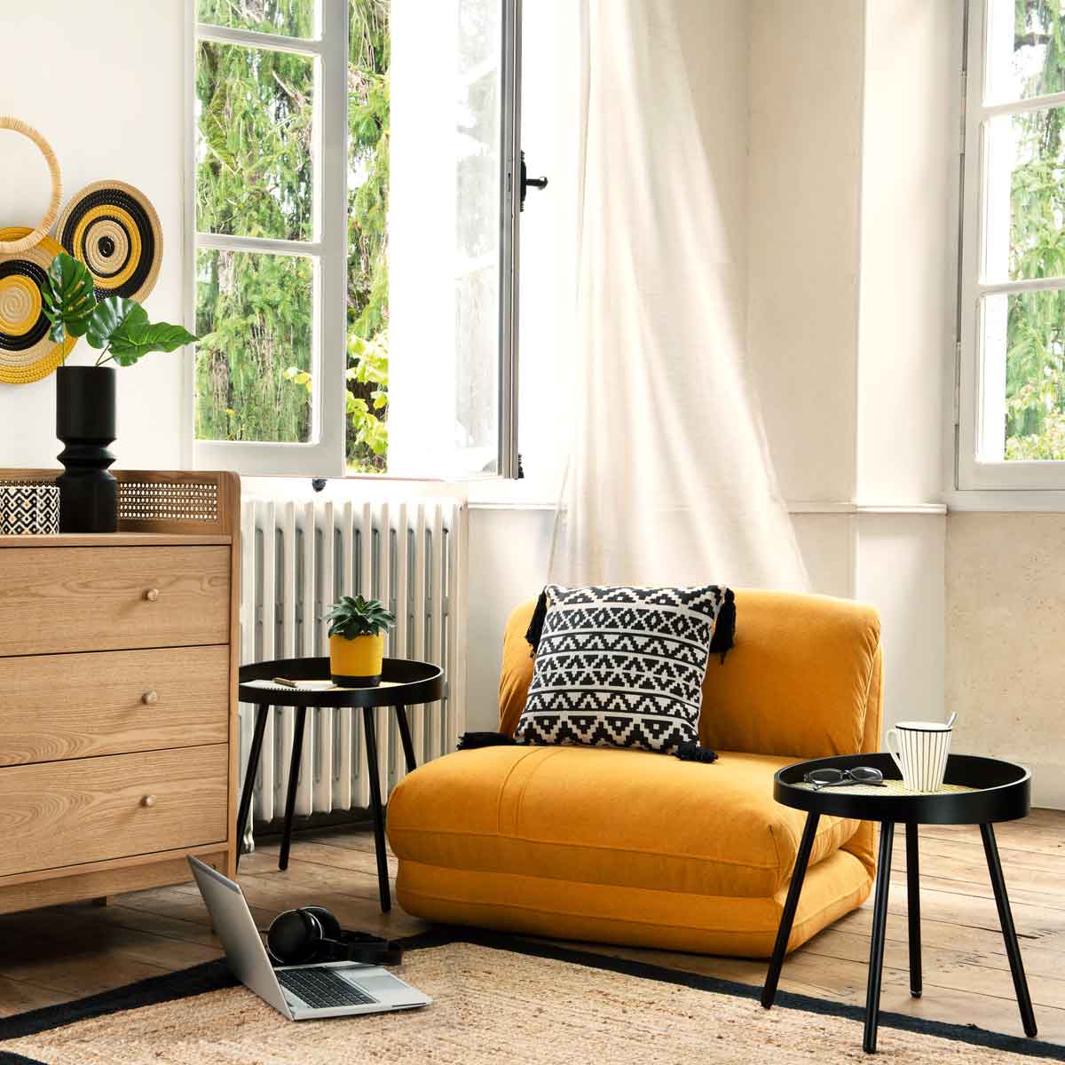 Pufe convertível em cama MARZA amarelo 58x78x82cm,  Pufe convertível em cama MARZA amarelo 58x78x82cm