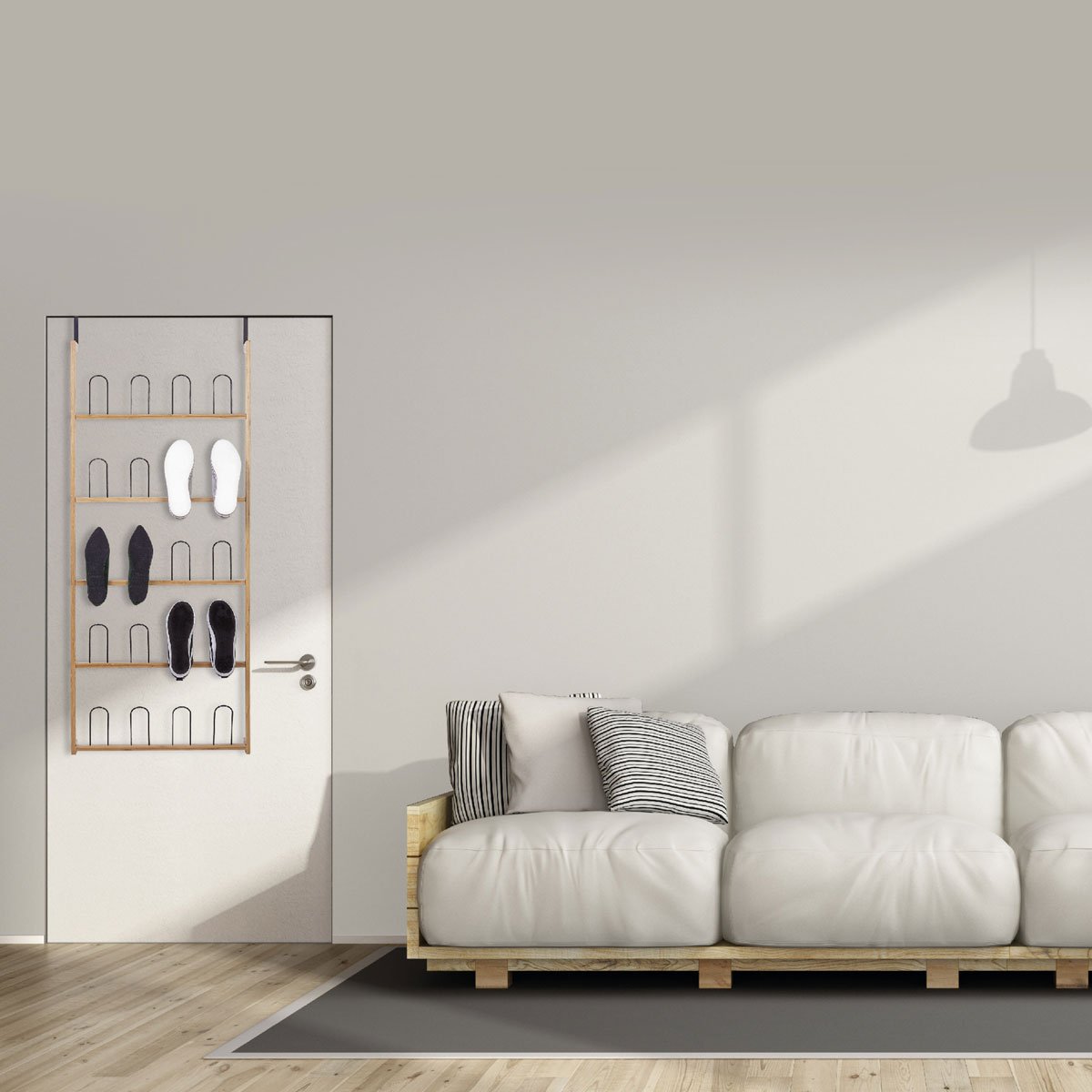 Sapateira para porta em bambu e metal