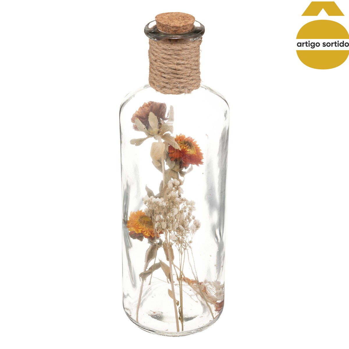 Jarra de vidro com flores secas