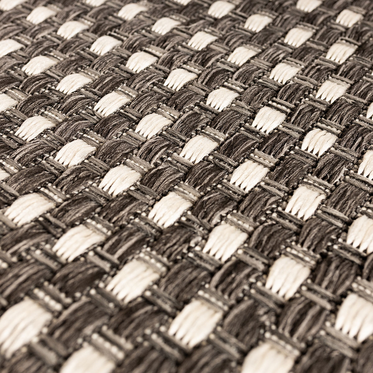 Tapete tran&ccedil;ado cinza 120x170cm