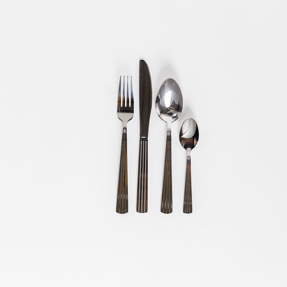 Faqueiro de 16 pe&ccedil;as LOUISE