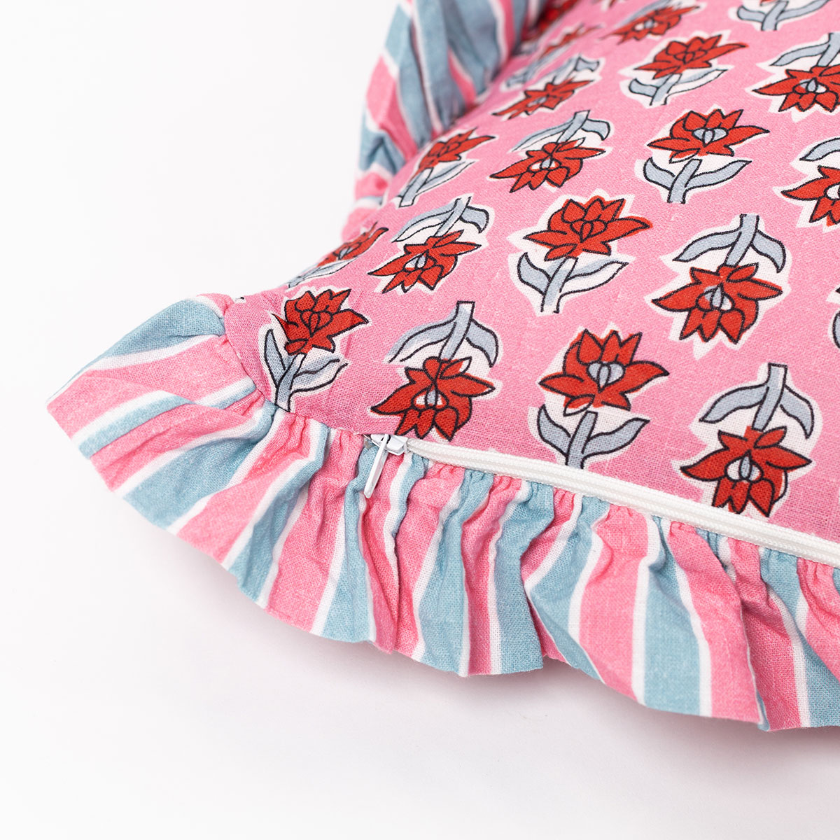 Almofada YUCATAN floral com folhos 35x60xm