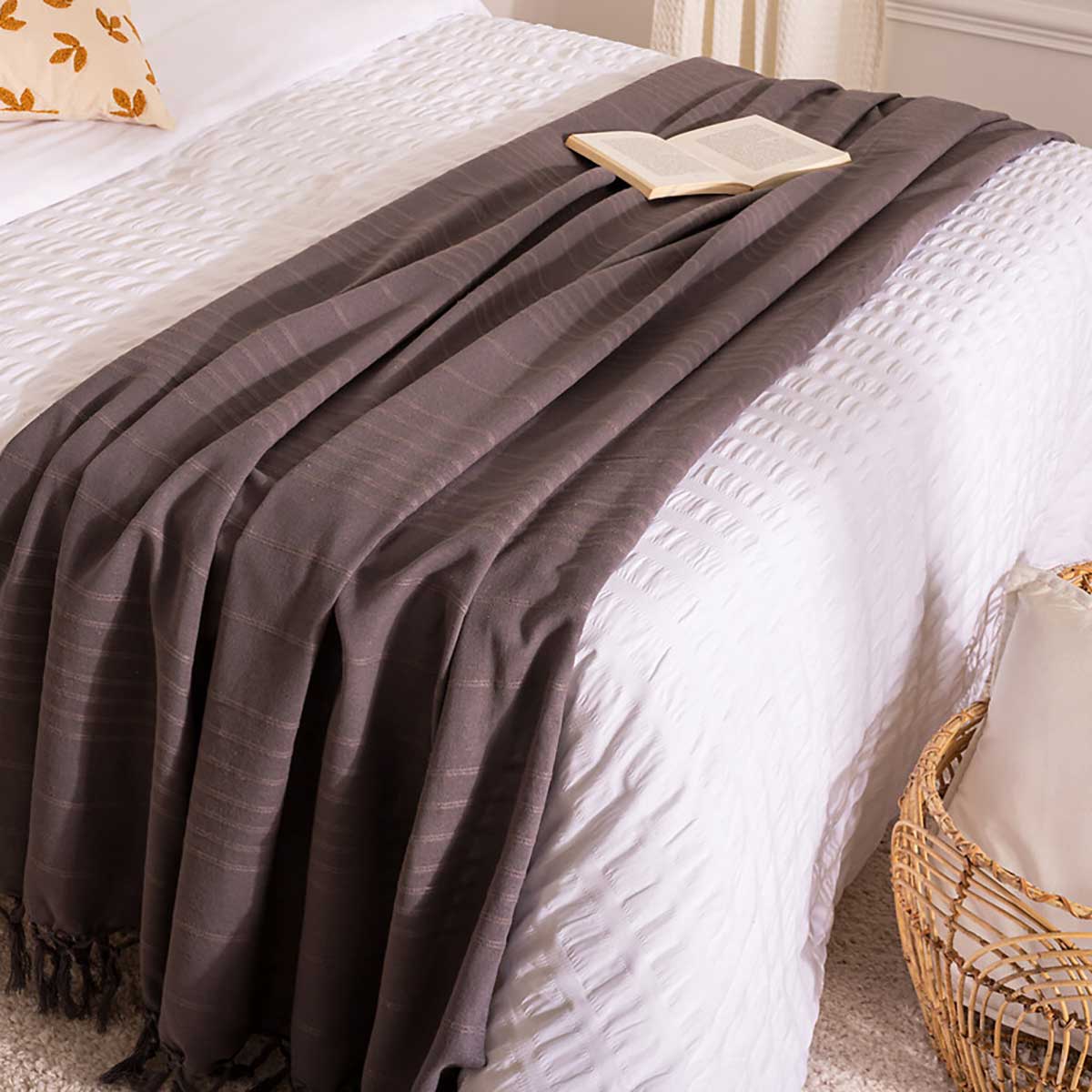 Manta com franjas cinza 160x220cm