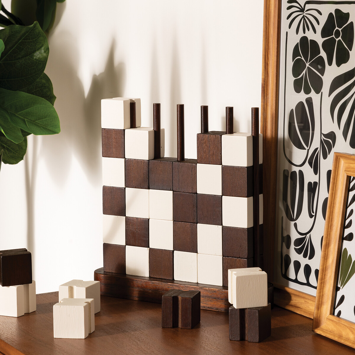 Tabuleiro xadrez TWISTED em madeira 27x28cm