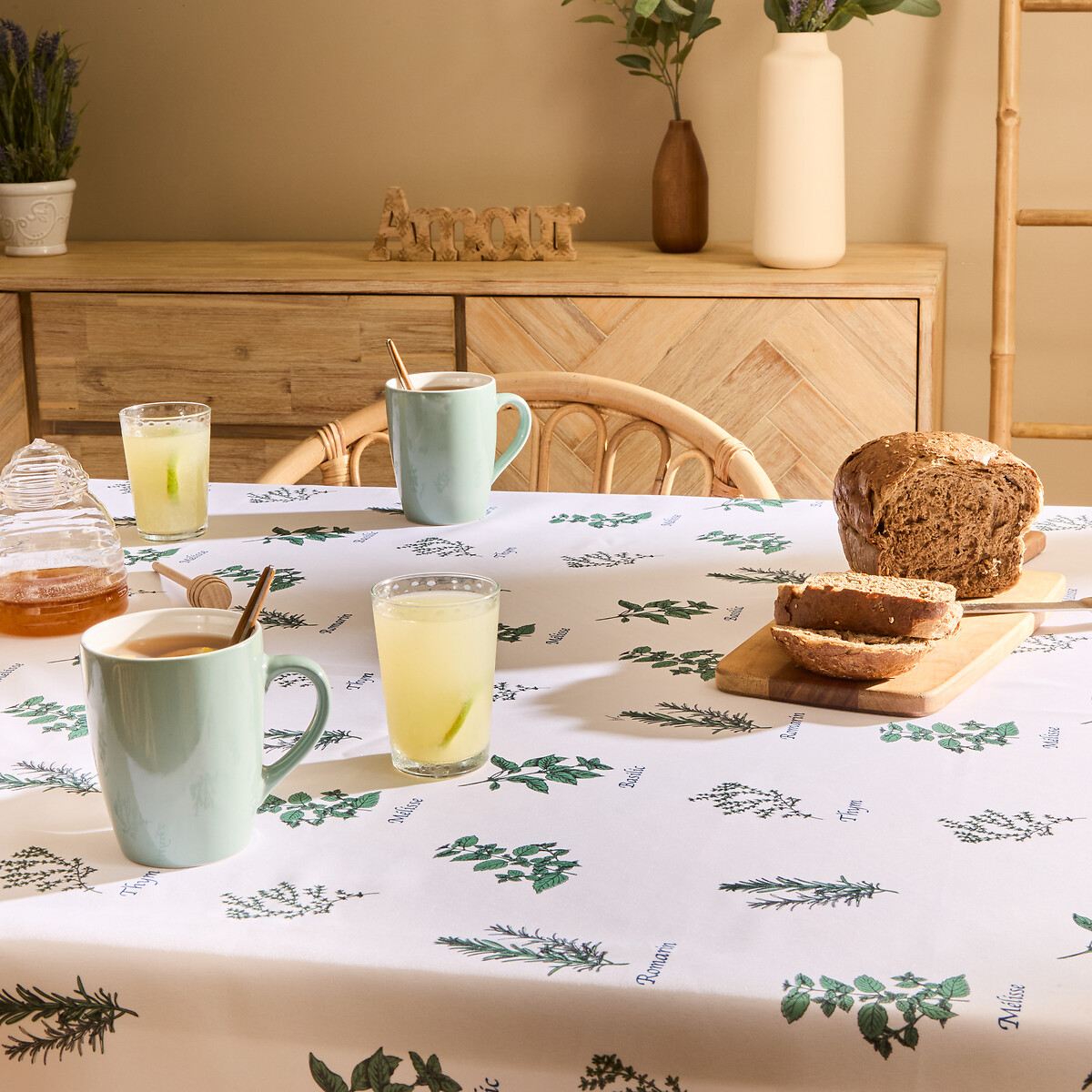 Toalha de mesa anti-manchas GARRIGUE 140x240cm