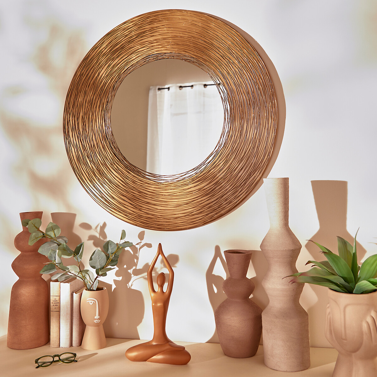 Estatueta SIEN figura mulher yoga