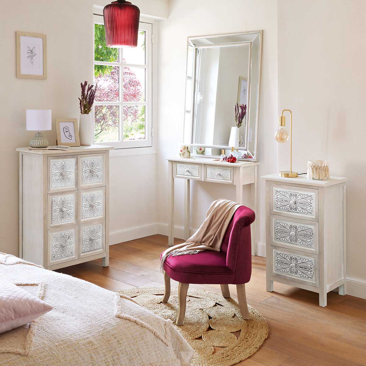 Candeeiro de mesa KELI dourado em metal