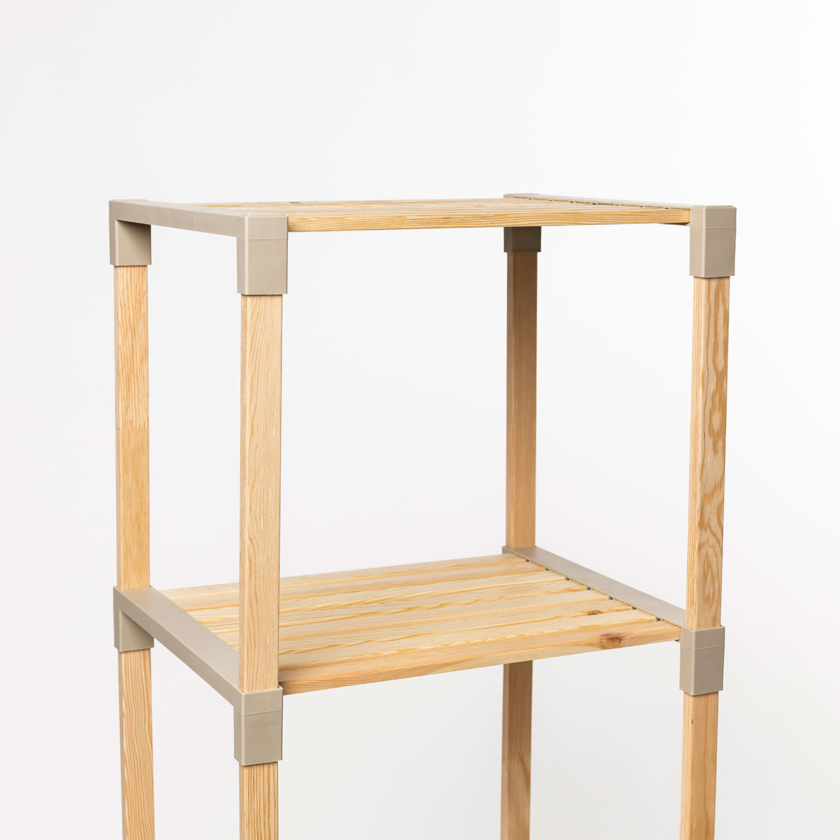 Estante multifuncional bege em madeira