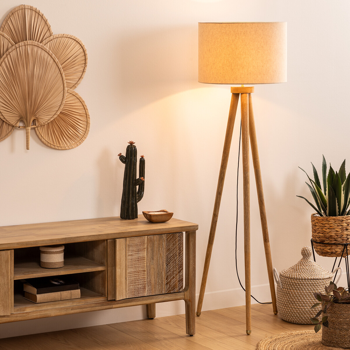 Candeeiro de p&eacute; OLGA bege 150cm