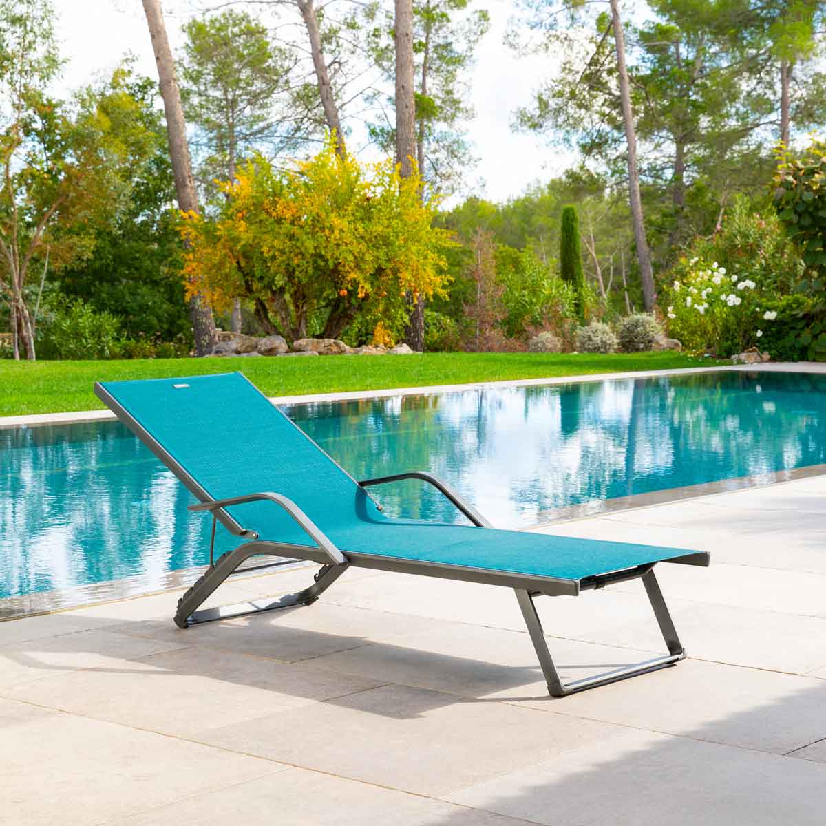 Espregui&ccedil;adeira BAYAMO azul