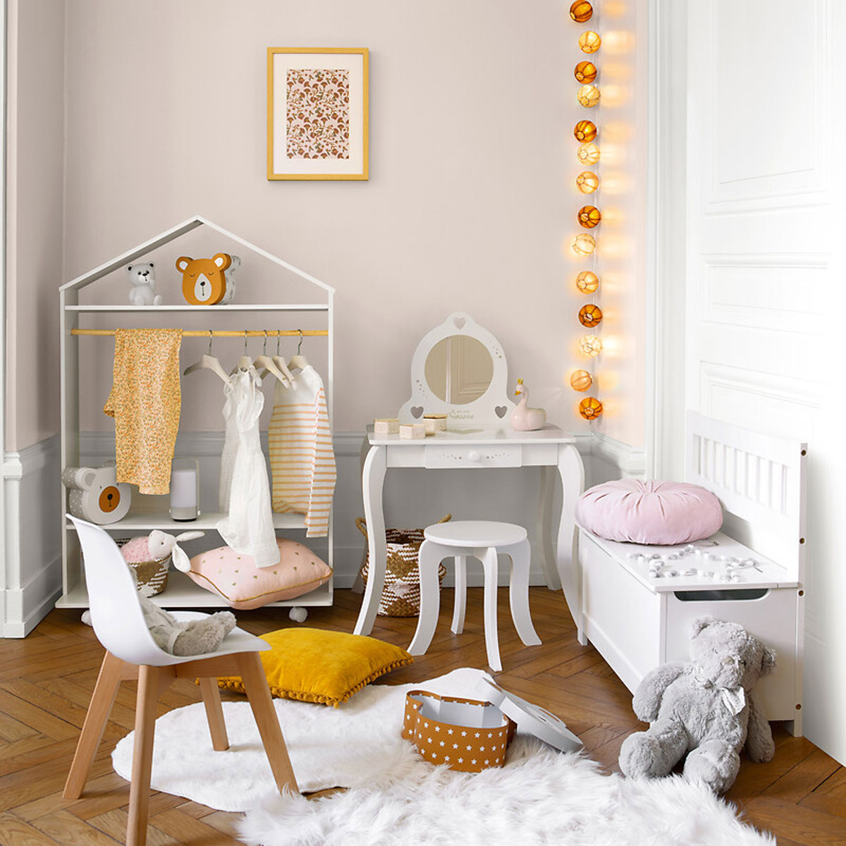 Banco com arrumação branco