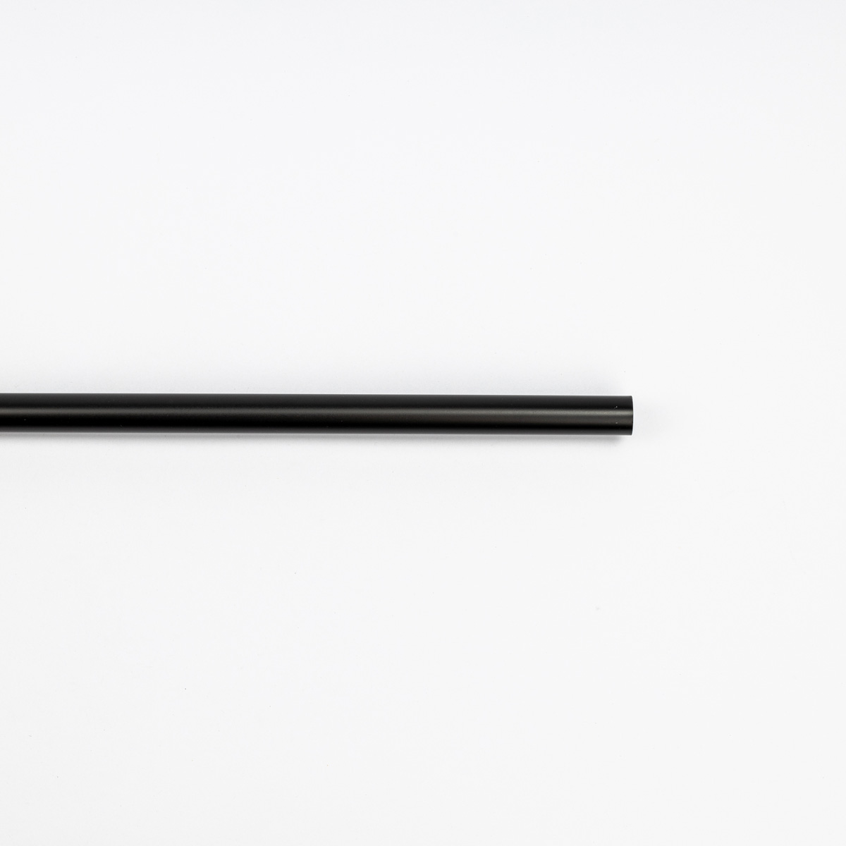 Tubo de ferro forjado preto mate 2m