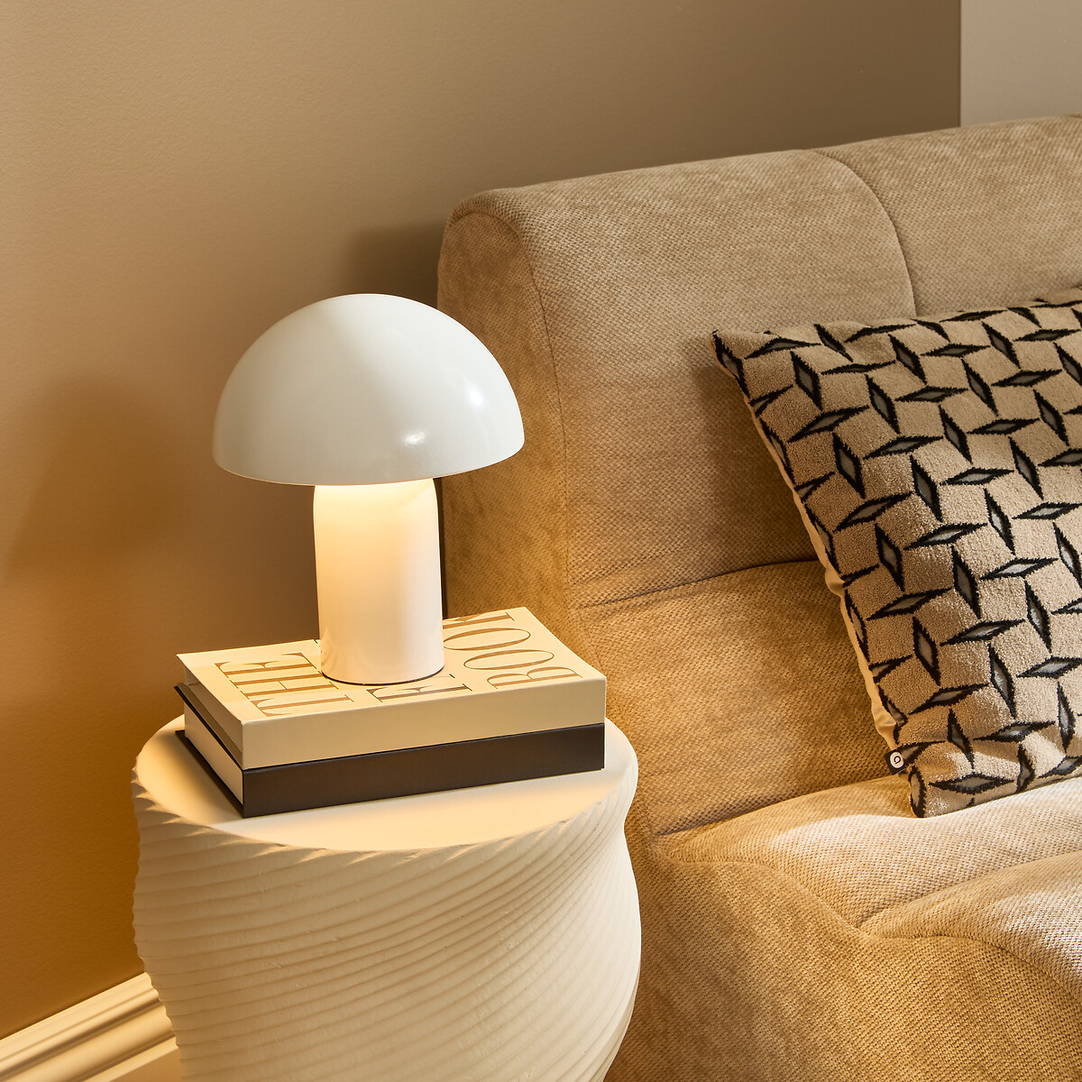 Candeeiro de mesa LITO branco em metal