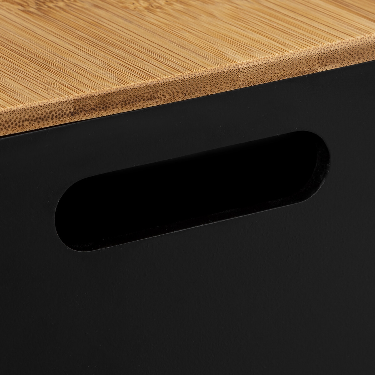 Conjunto de 3 caixas de arrumação com tampa BAVA