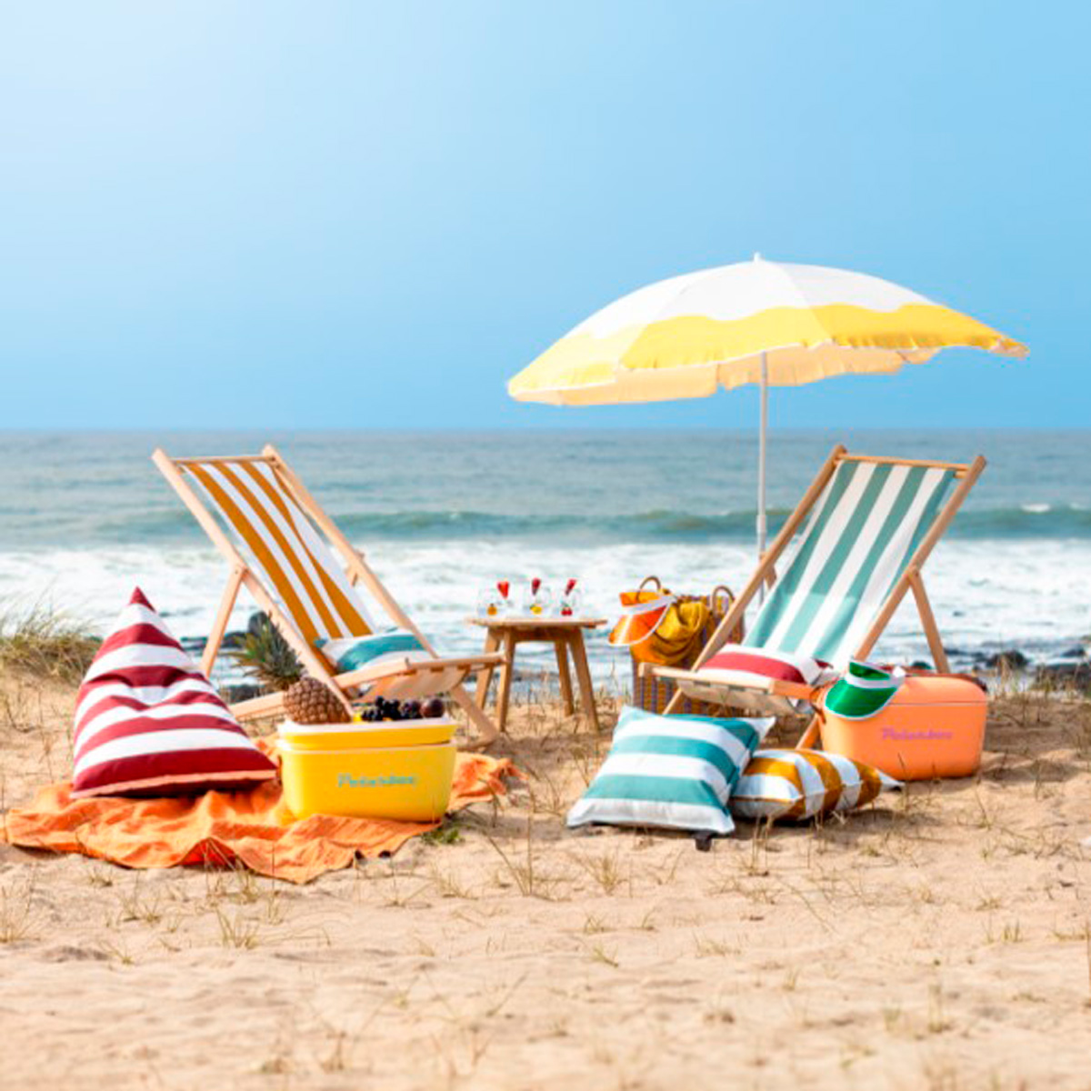 Espregui&ccedil;adeira riscas branco e azul