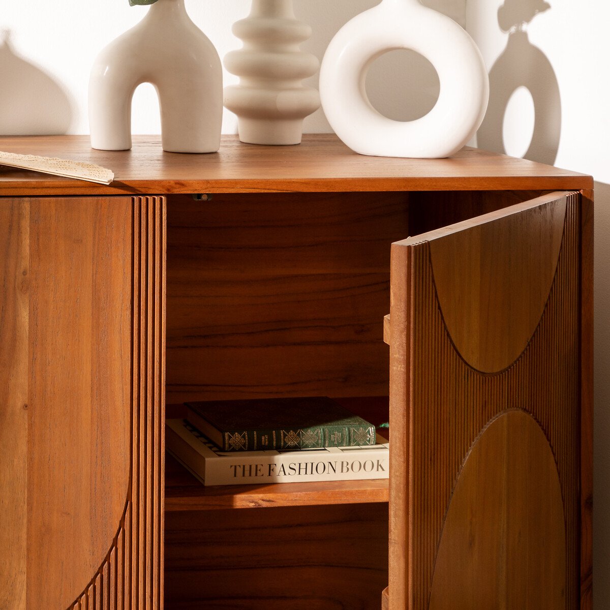 Aparador NANDA em madeira ac&aacute;cia 150cm