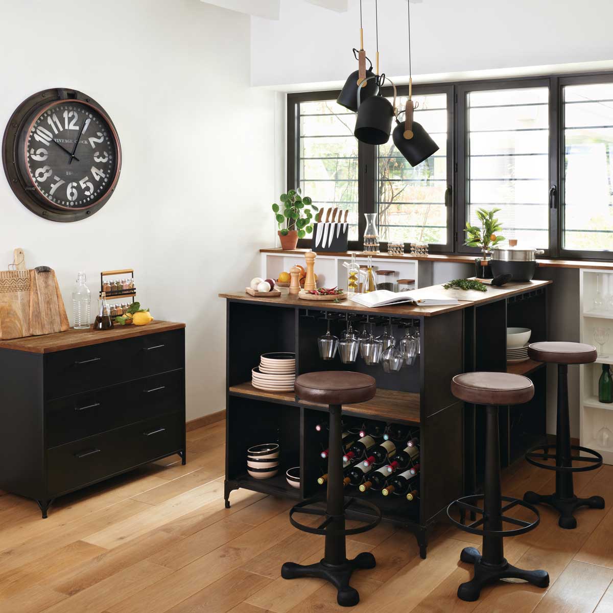 Candeeiro de teto BIL preto e dourado 83cm