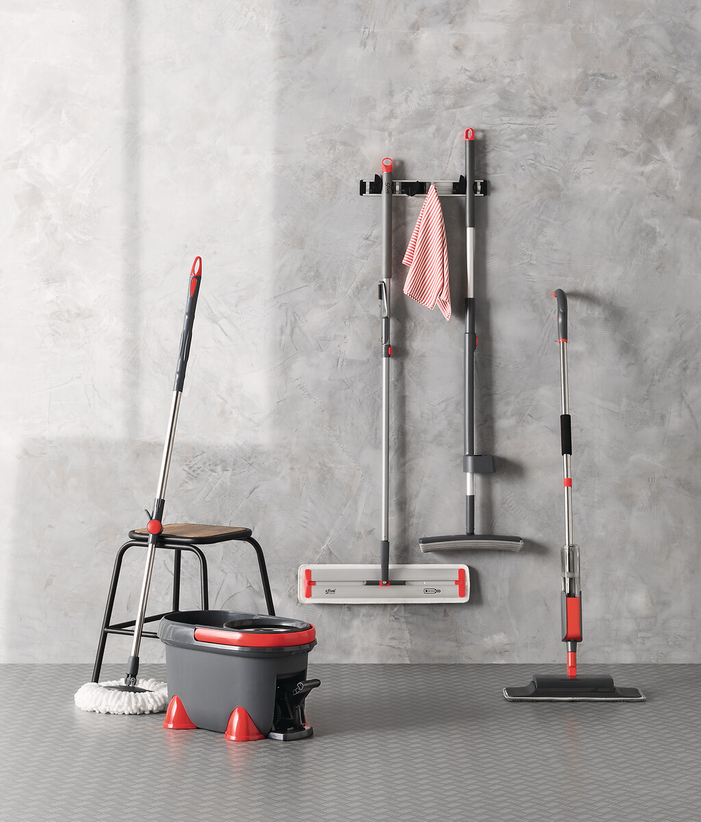 Suporte parede para 3 vassouras em alumínio,  Suporte parede para 3 vassouras em alumínio