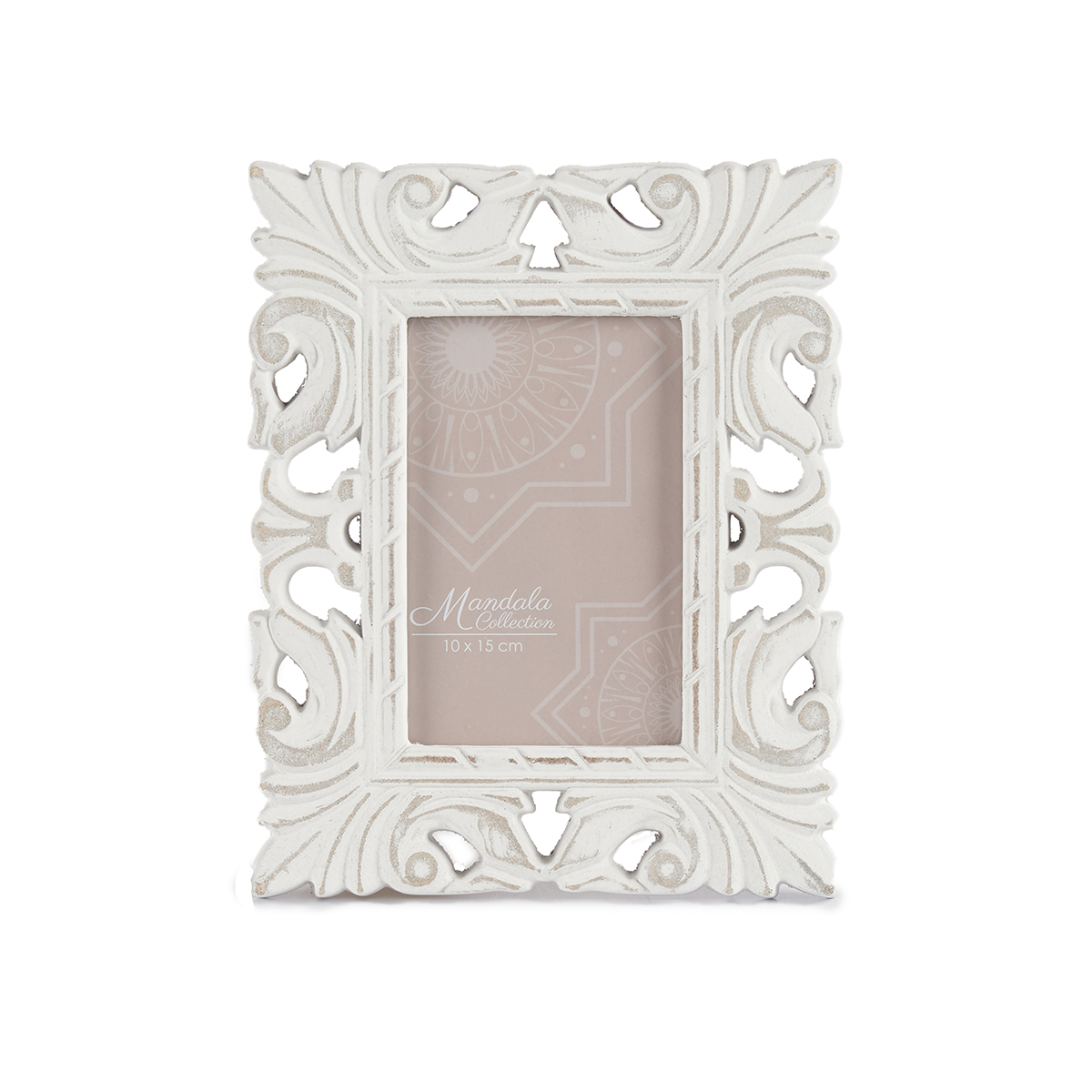 Moldura perfurada branca 22,5x18,5cm