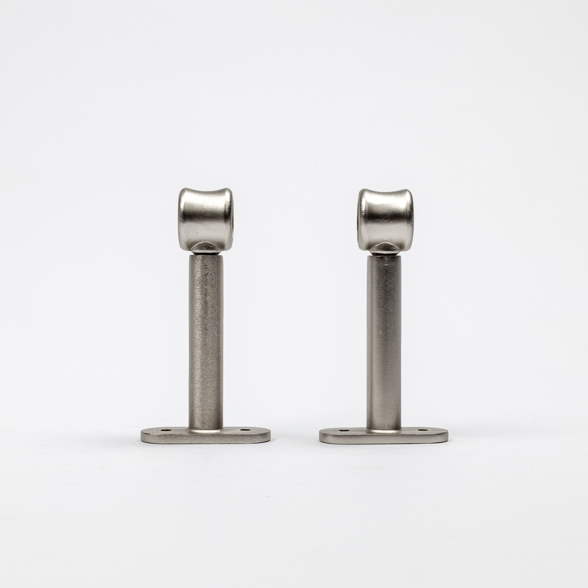 Conjunto 2 suportes prateados 90mm