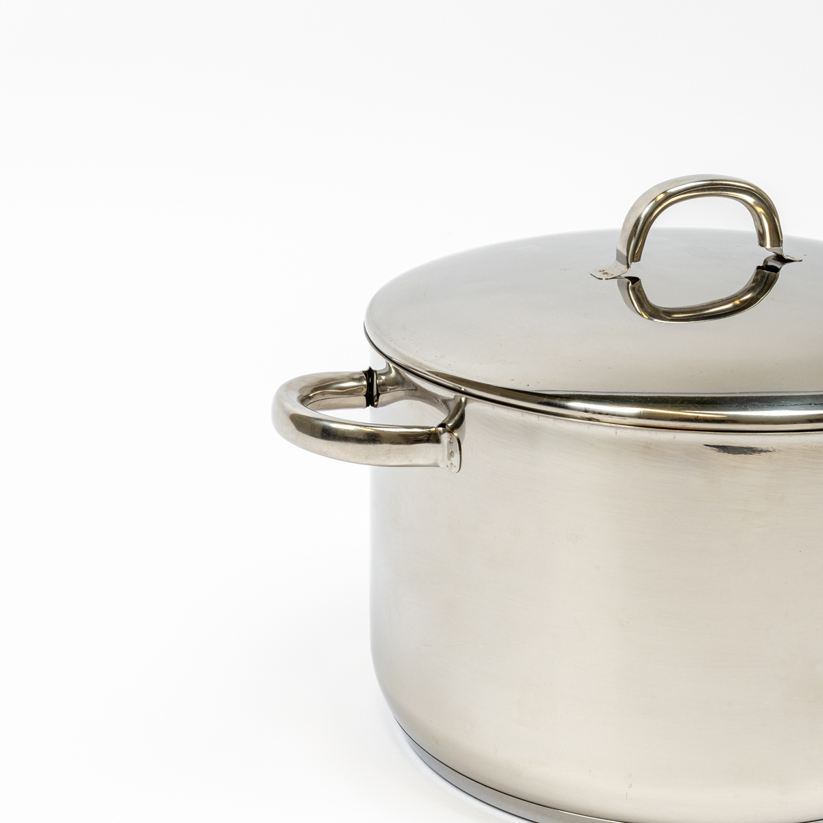 Panela ALTIS em inox com asa 28cm