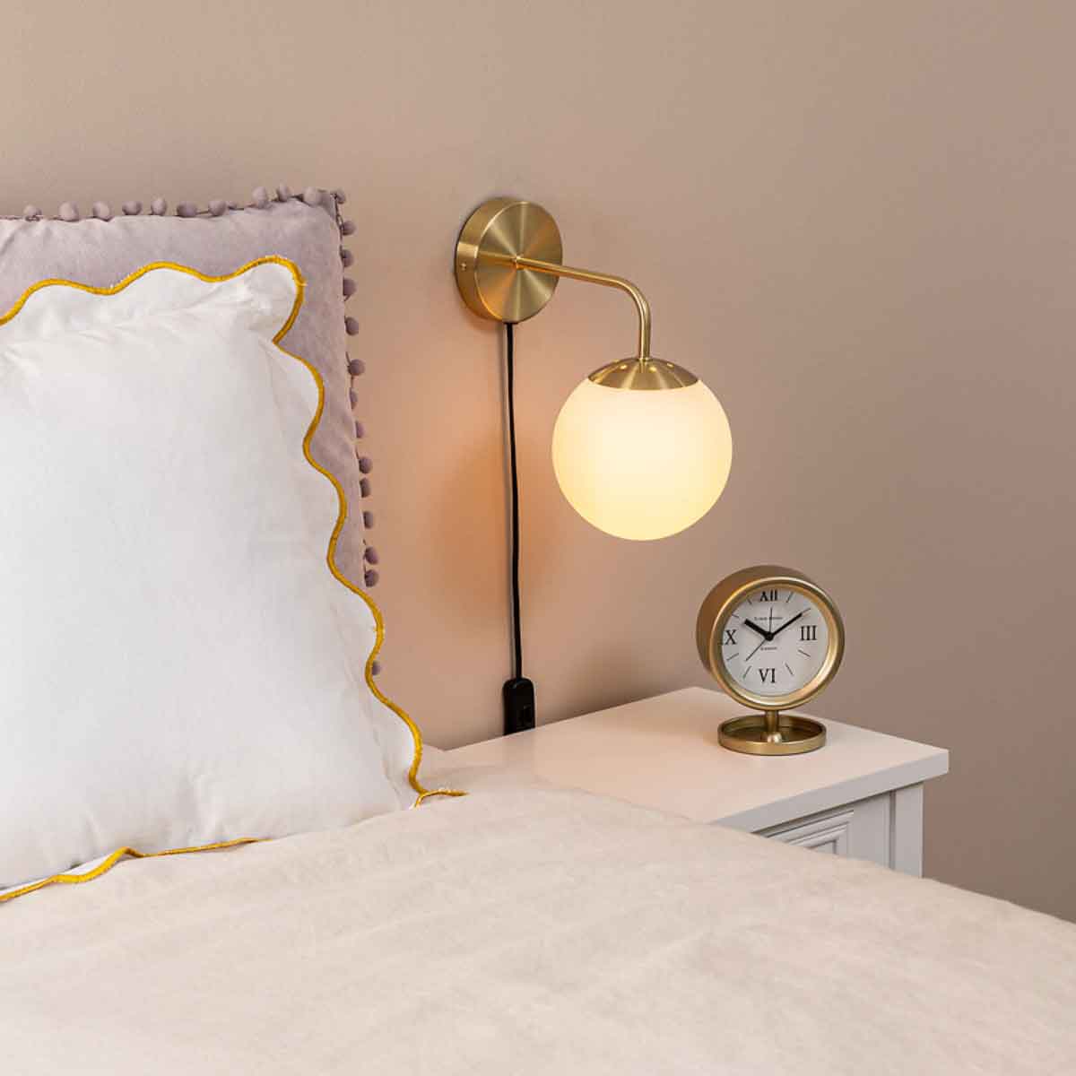 Candeeiro de parede DRIS dourado