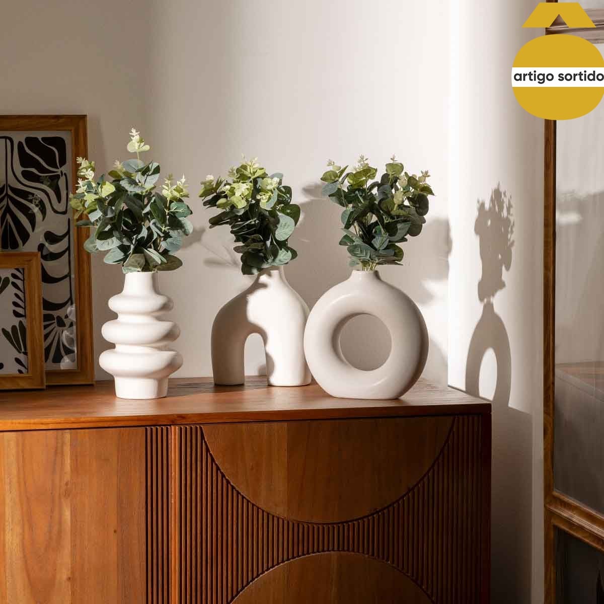 Vaso de eucalipto SUZA branco de cer&acirc;mica 37cm
