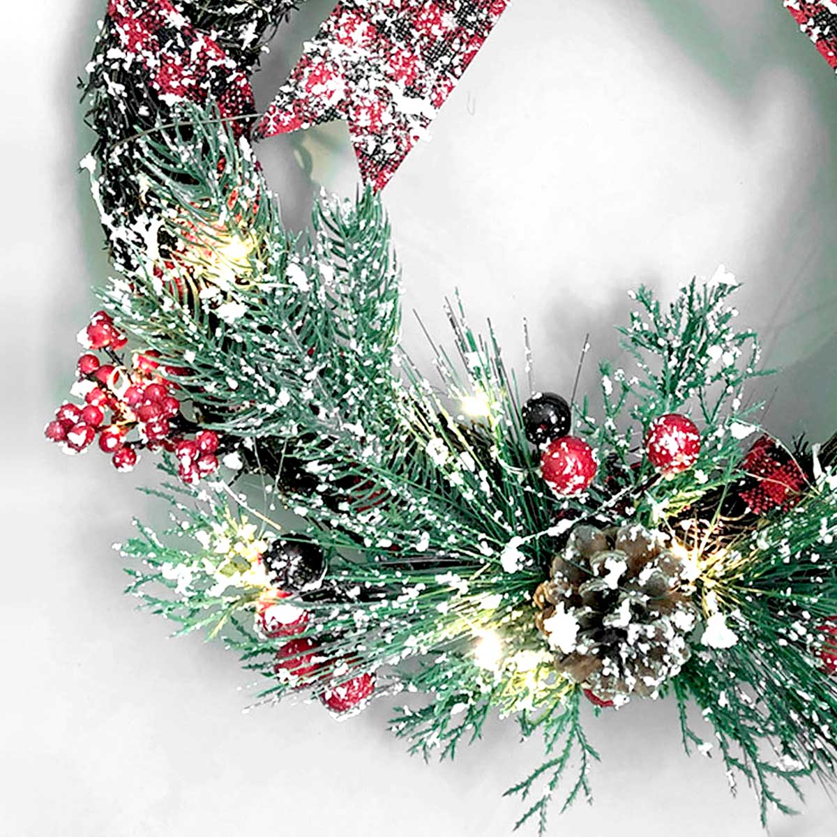 Coroa natalícia com neve 30cm