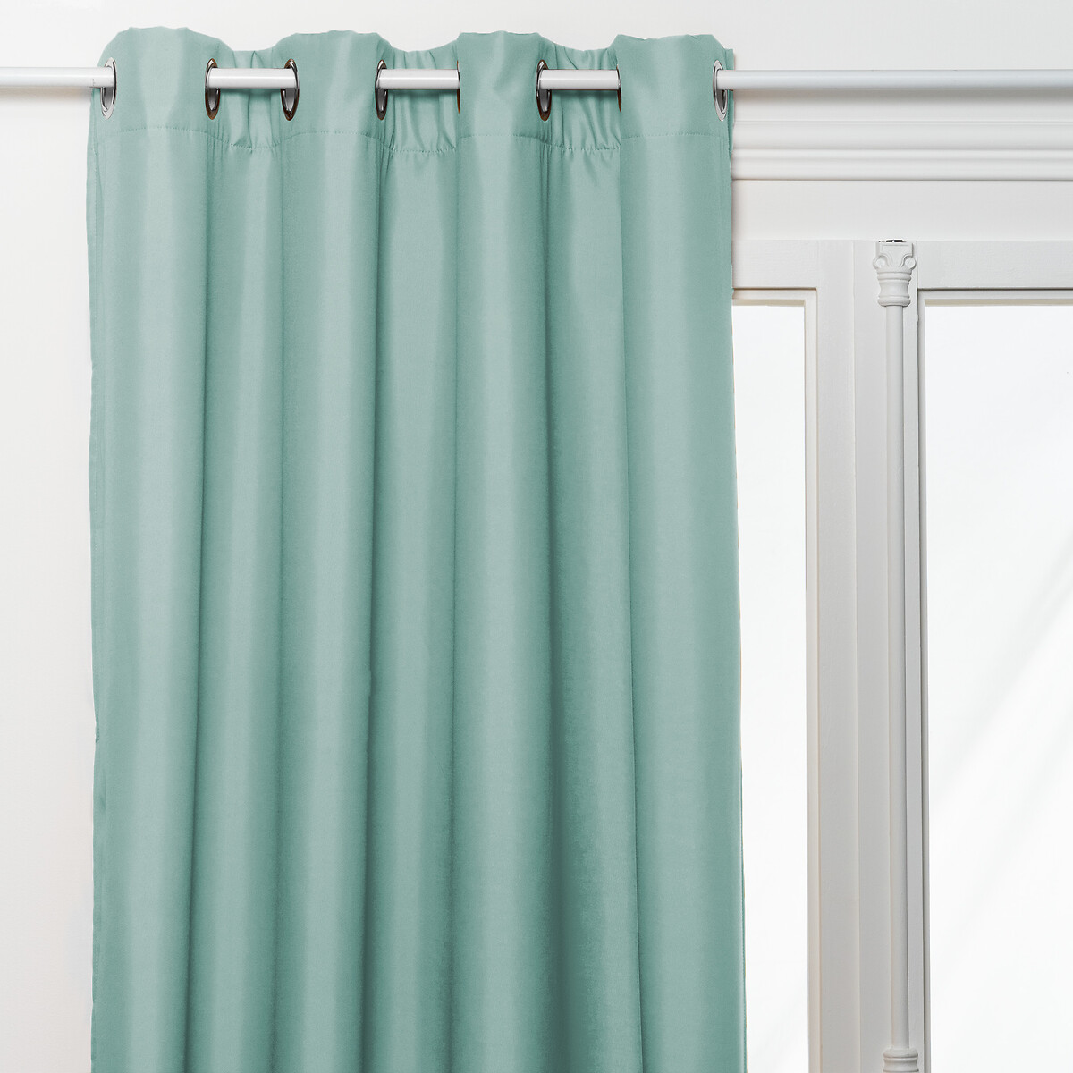 Cortina isolante verde celad&oacute;n 140x260cm