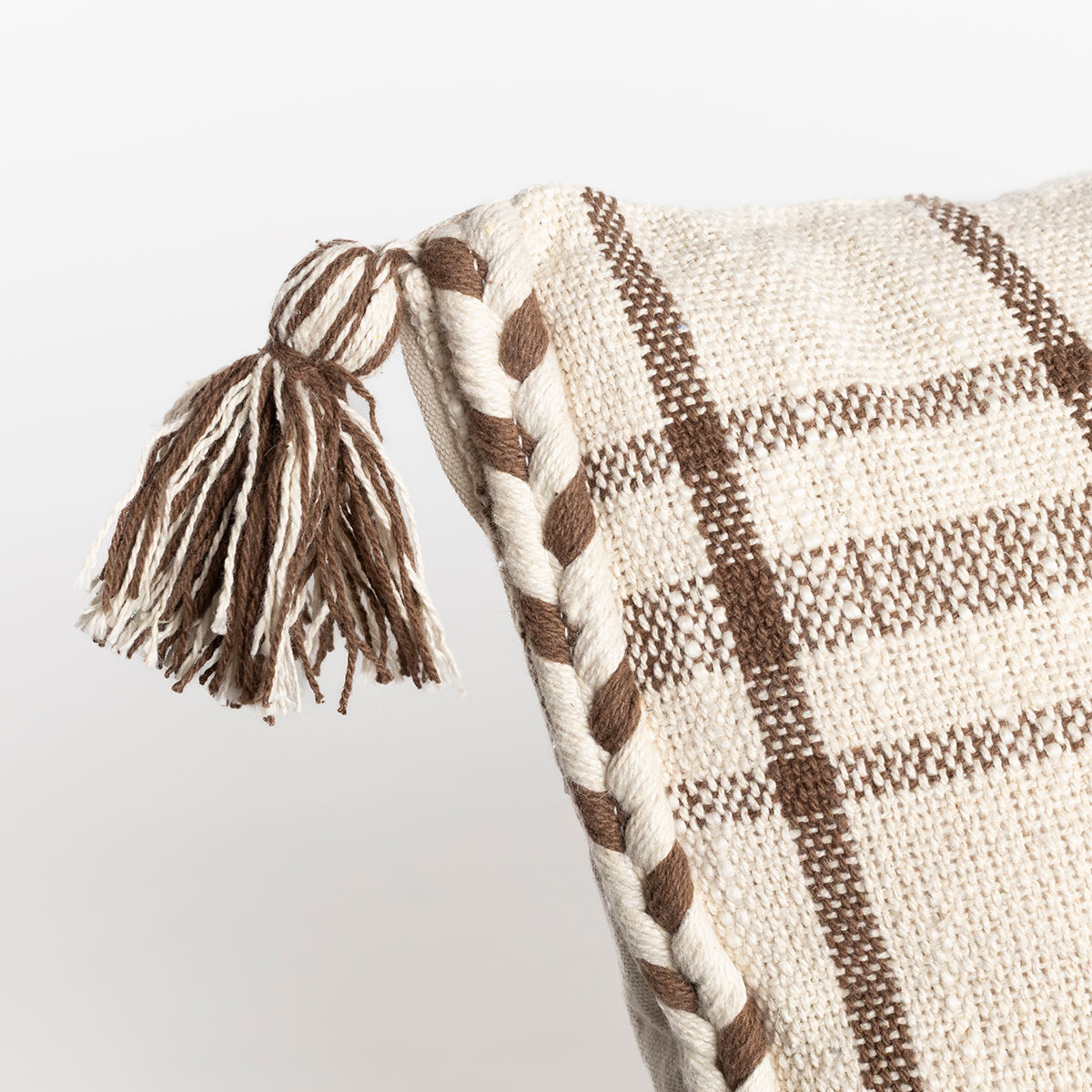 Almofada EARTHY com tassels 45x45cm